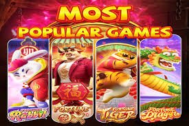 Turnamen Free Fire World Series dengan tim-tim global berkompetisi di platform warung play